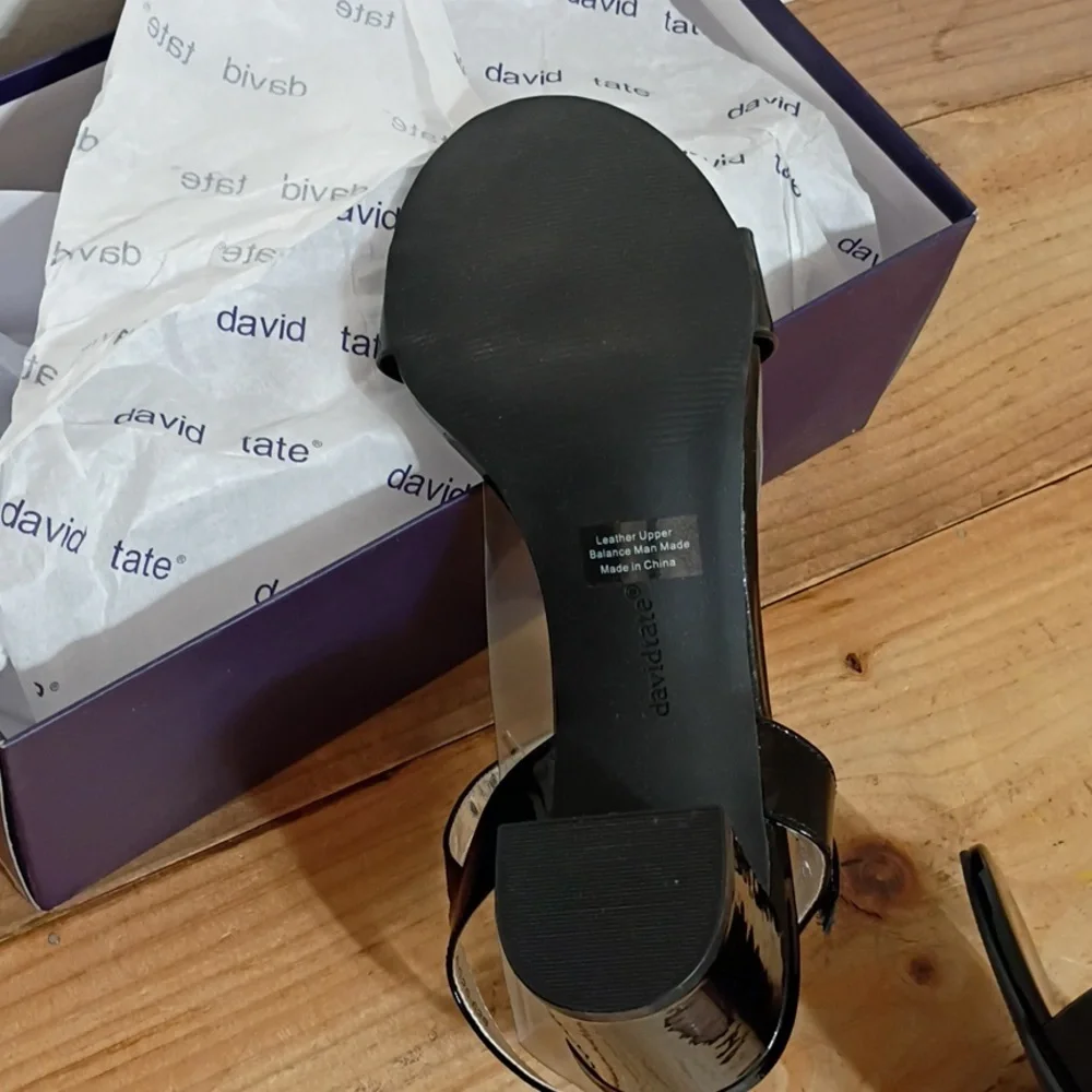 David Tate Black Patent Leather Ageless Sandal Size 12W NWT